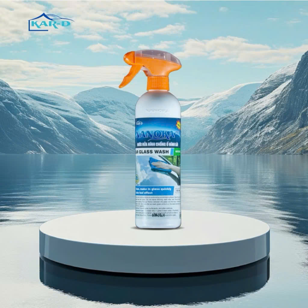 Nước rửa kính chống ố kính lái Nanoka 